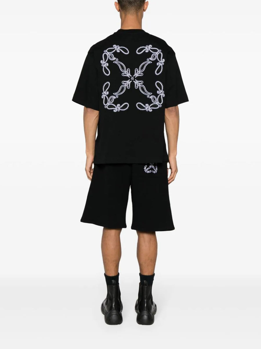 OFF-WHITE - Bandana Arrow Skate T-Shirt Black – Anrosa Store OFF-WHITE - Bandana Arrow Skate T-Shirt Black – Anrosa Store